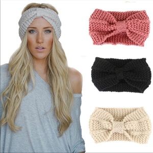 ❤️2 for $20❤️ Crochet scrunchy bow headband